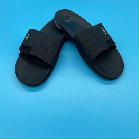 Reef Men’s Fanning Slides Sandals with Bottle Opener Black Size 12 - Picture 3 of 6